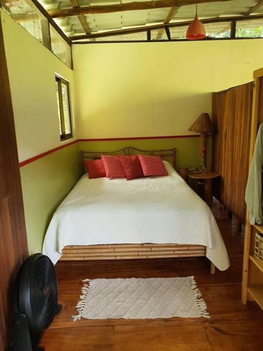 Cabina Gan Eden - Walking Distance From River Portalón Extérieur photo